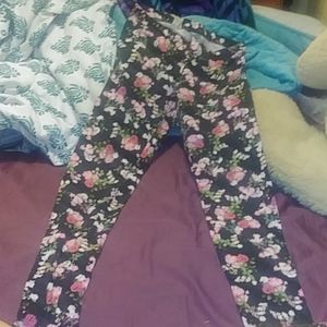 Flower leggings